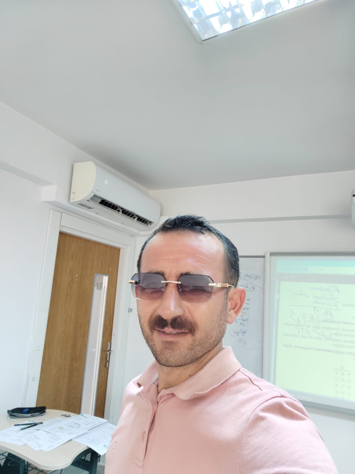 Kadromuz 4